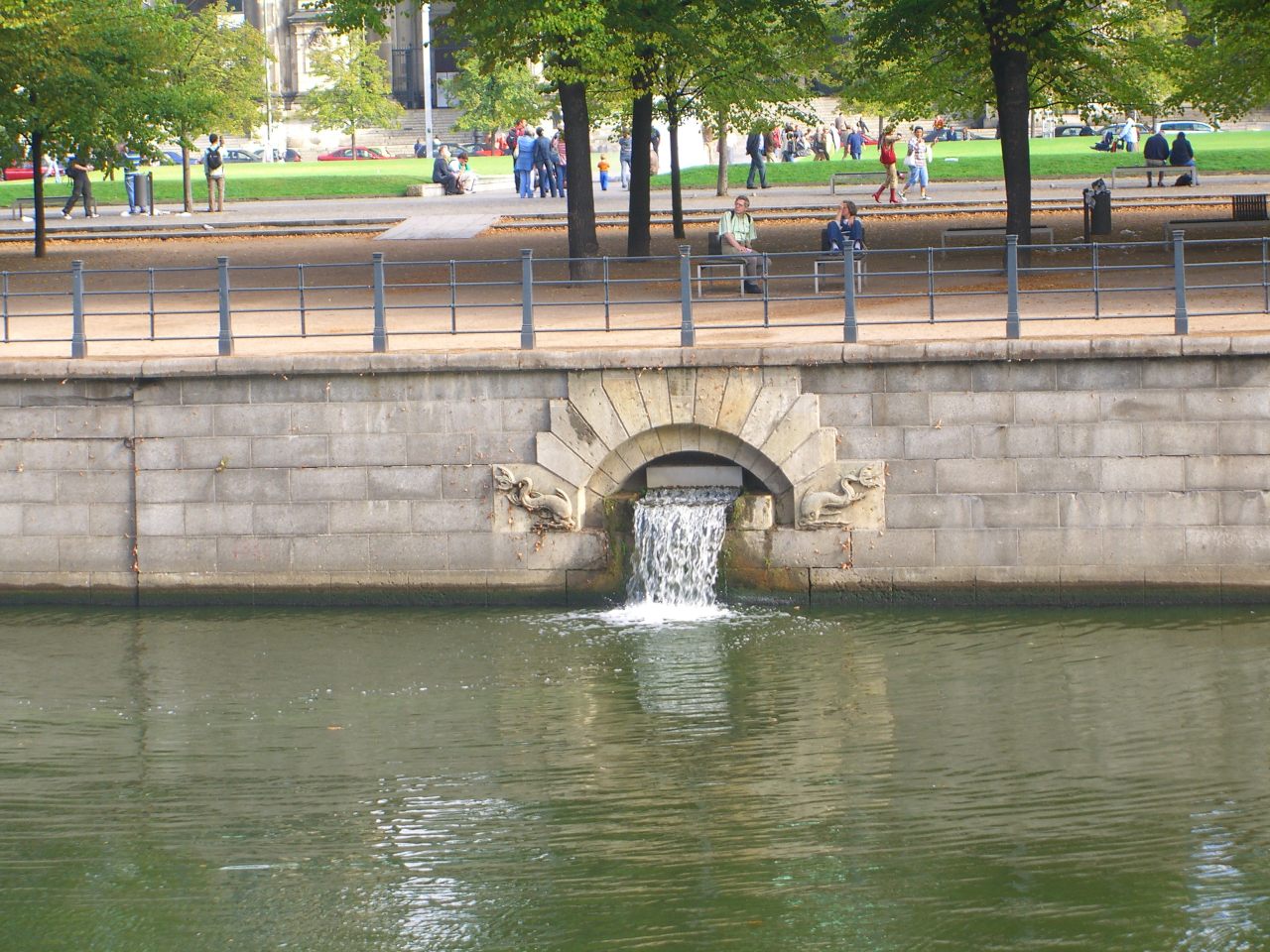 2006-10-01_12-22-31.JPG